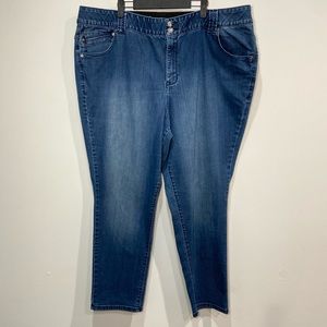 Lane Bryant Women's Dark Wash Skinny Jeans Size 28
